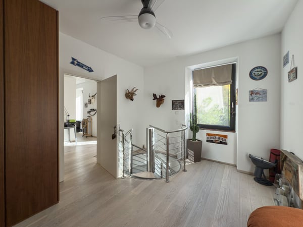 4.5 locali duplex in villa d’epoca a Castagnola 6
