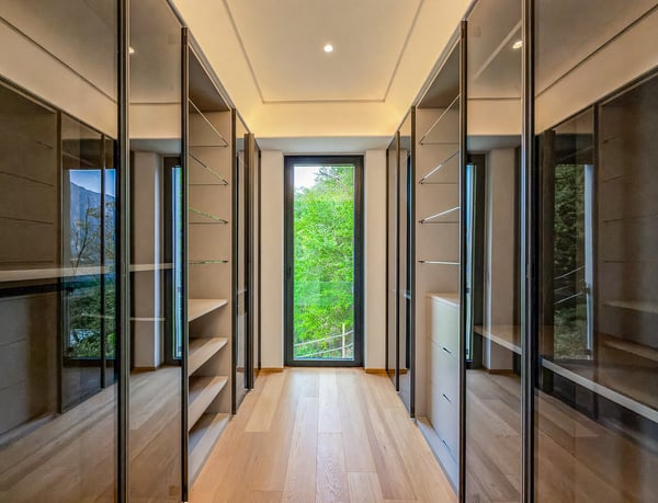 Grande appartamento con giardino e splendida vista lago a Bissone 4