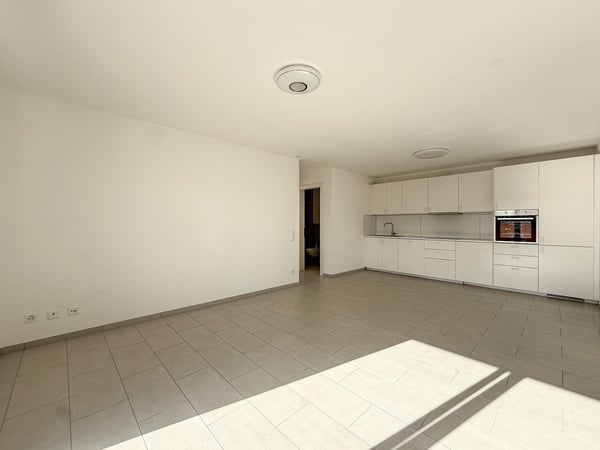 Moderno appartamento 2.5 locali con giardino a Vernate 2