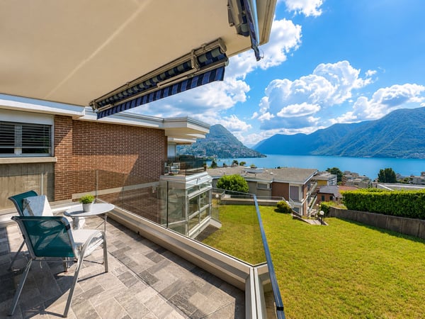 Appartamento con splendida vista lago a Lugano 1