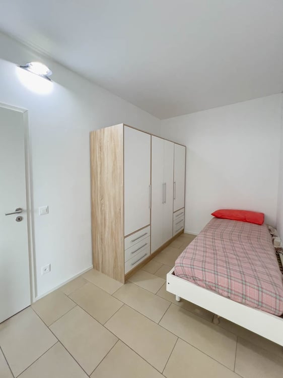 Moderno 5.5 locali a Lugano in una elegante palazzina 4