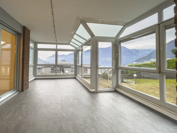 Appartamento 4.5 locali completamente ristrutturato a Lugano 11