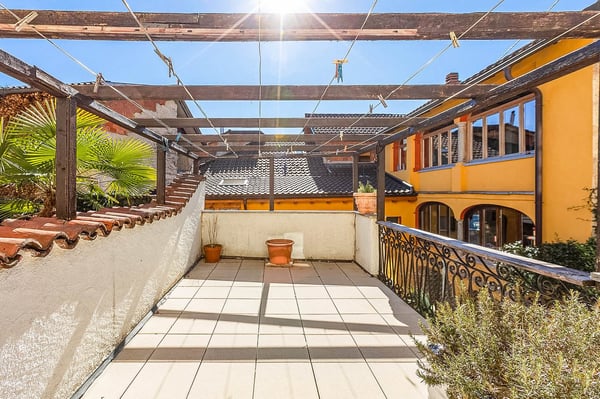 Grande casa di nucleo ad Astano 12