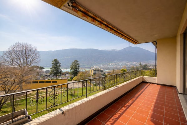Casa bifamiliare a Vezia 13