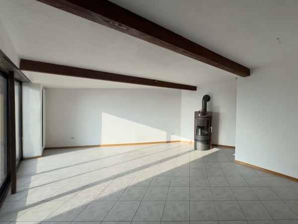 Grande casa unifamiliare nel verde ad Aranno 5