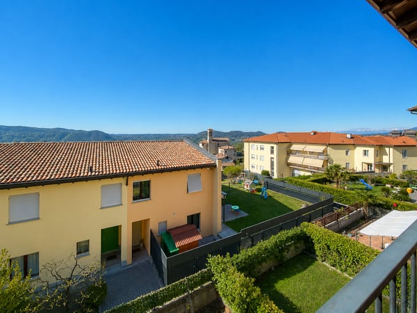 Casa a schiera di 6.5 locali con giardino a Castel San Pietro 11
