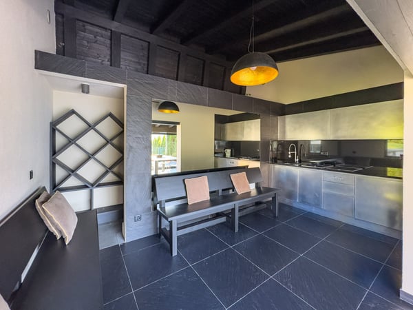 Splendida villa di lusso vista lago con piscina e darsena 17