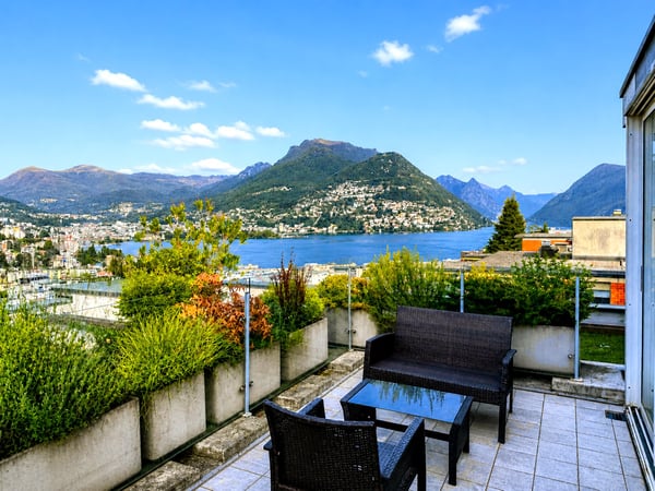 Attico vista lago a Paradiso anche come residenza secondaria 8