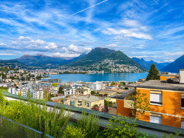 Attico vista lago a Paradiso anche come residenza secondaria 10