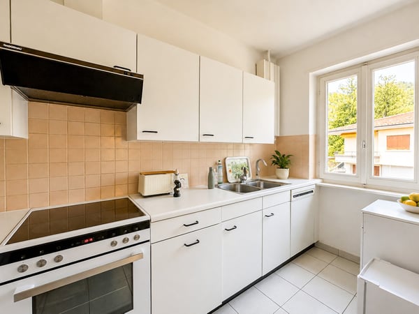 Casa unifamiliare con grande giardino a Morbio inferiore 3