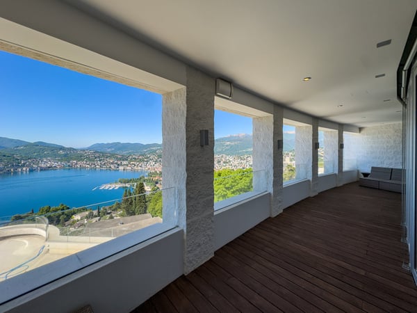 Appartamento duplex di lusso vista lago ad Aldesago 13