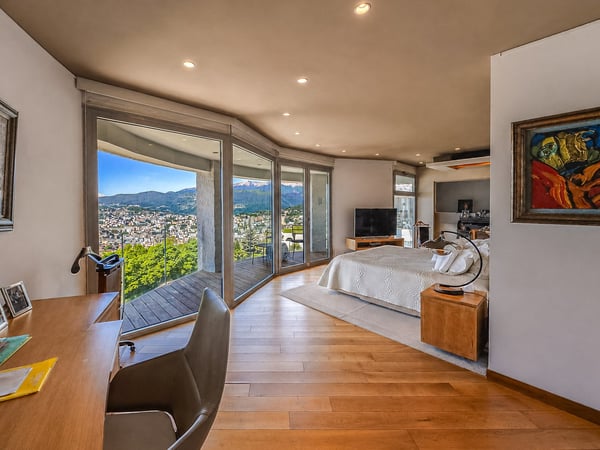 Appartamento duplex di lusso vista lago ad Aldesago 10