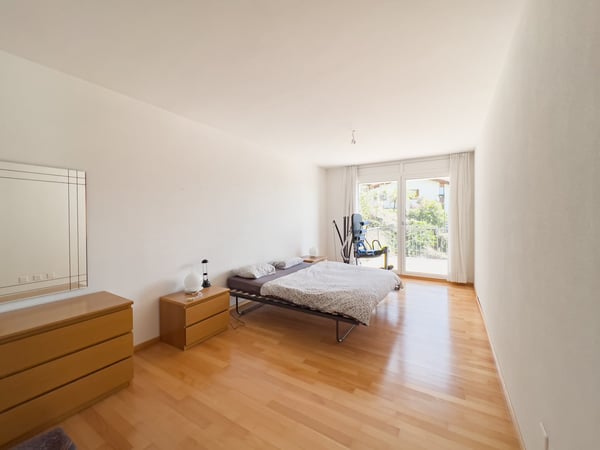 Porzione di casa gemella con giardino a Vacallo 3