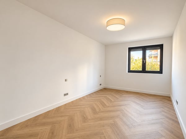 Esclusivo attico con splendida vista lago a Paradiso 6