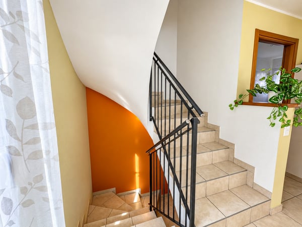 Casa con giardino a Rancate 11