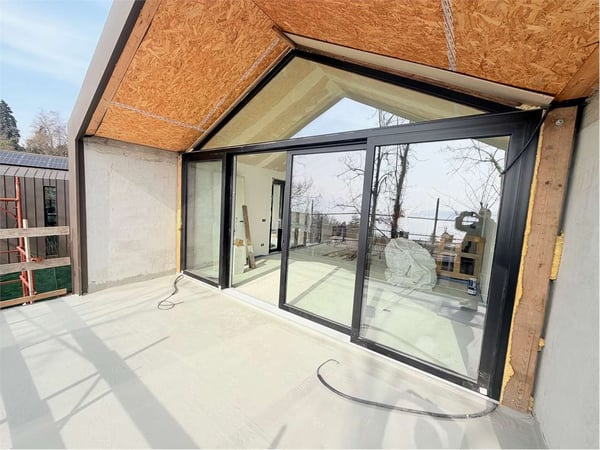 Villa in stile loft di nuova costruzione ad alta efficienza energetica 9