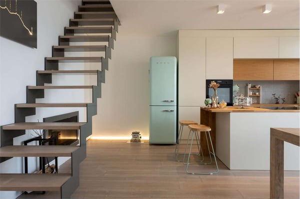 Esclusivo appartamento duplex in posizione tranquilla e soleggiata con 10