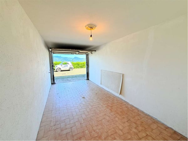 Splendido appartamento ristrutturato in una posizione tranquilla con v 12