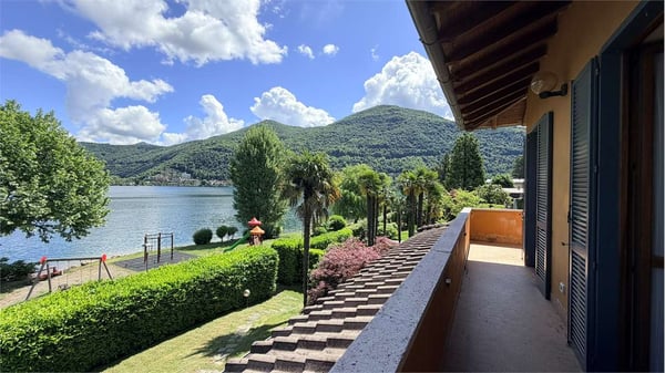 DIRETTAMENTE SUL LAGO!!! Appartamento molto curato in una posizione so 13