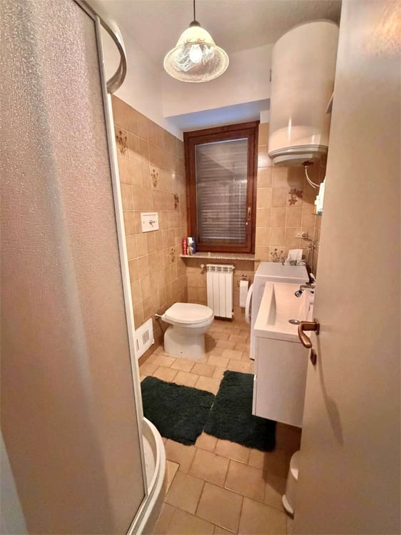Grazioso bilocale con terrazza, piscina e garage 5