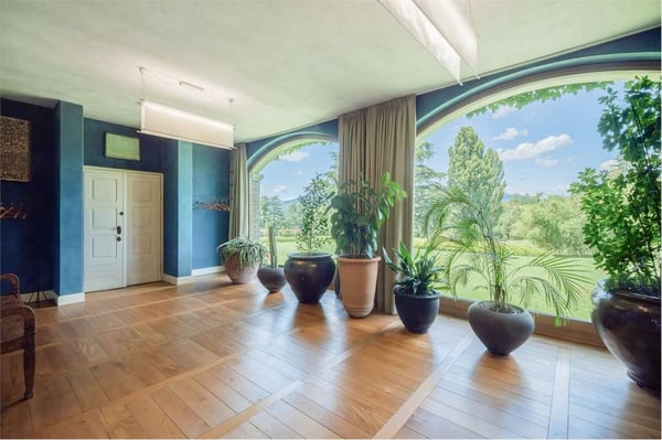 Bellissima villa storica con vista sul Sacro Monte di Varese e sulle m 7