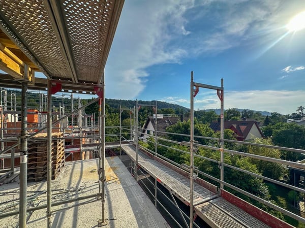 2½-Zimmer Attikawohnung - Mit Blick ins Grüne und in die Abendsonne. 4