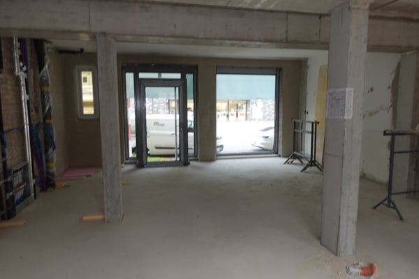 Attraktive Gewerbeflächen mit grossem Schaufenster an zentraler Lage 8