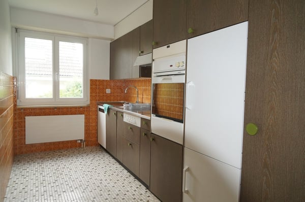 2-Zimmer-Einfamilienhaus mit Hallenschwimmbad, Sauna und Doppelgarage 7