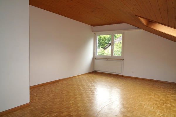 2-Zimmer-Einfamilienhaus mit Hallenschwimmbad, Sauna und Doppelgarage 11