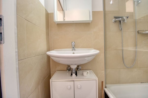 Room in Flatshare near Oerlikon 10