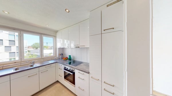 Helle, renovierte Wohnung ideal für junge Berufstätige 16