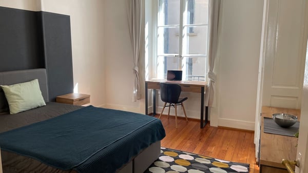 Rénové avec charme au centre de Lausanne 3