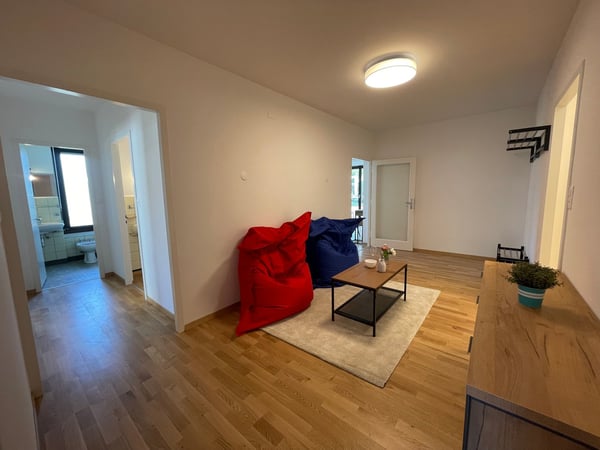 Rive droite, Vernier 8