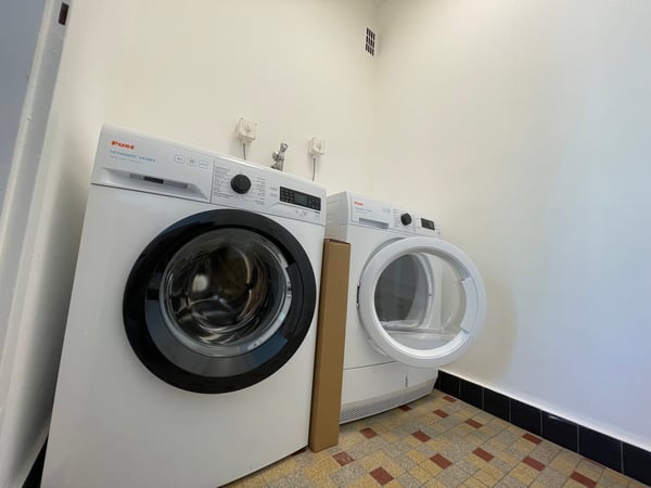 Rive droite, Vernier 17