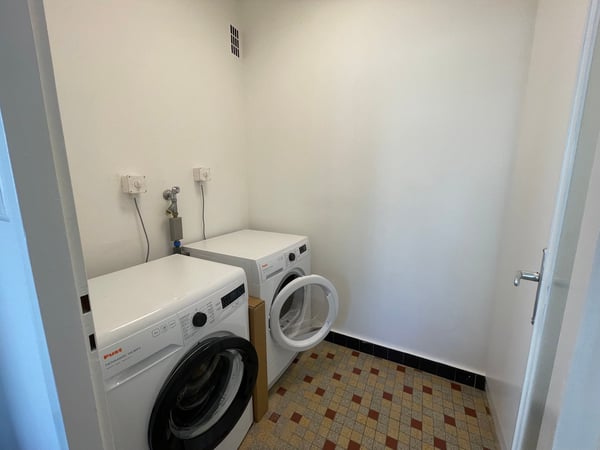 Rive droite, Vernier 16