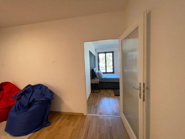 Rive droite, Vernier 6