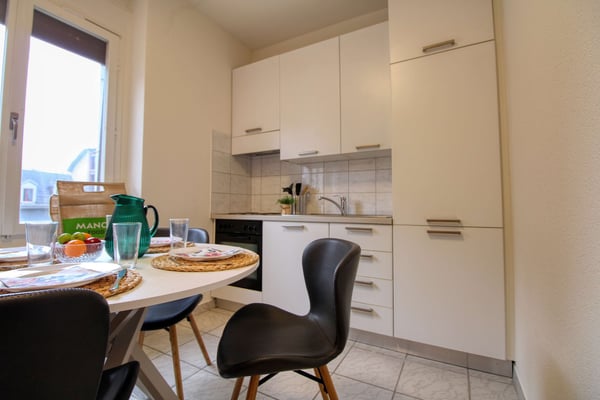 Tolle Wohnung in der Nähe des Giesshübel-Bahnhofs 14