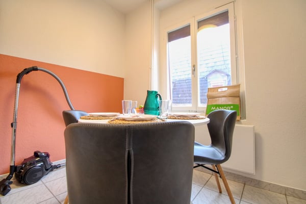 Tolle Wohnung in der Nähe des Giesshübel-Bahnhofs 12