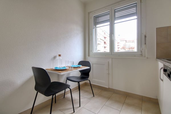 A Modern Coliving Apartment at Avenue de France in Lausanne 17