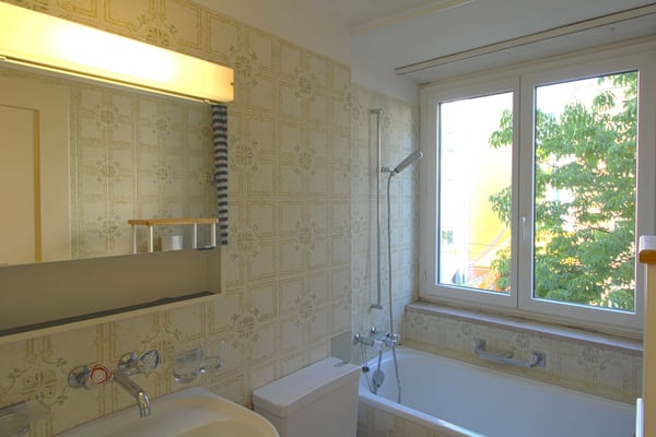 Möbliertes WG-Zimmer in der Nähe vom Claraplatz 8