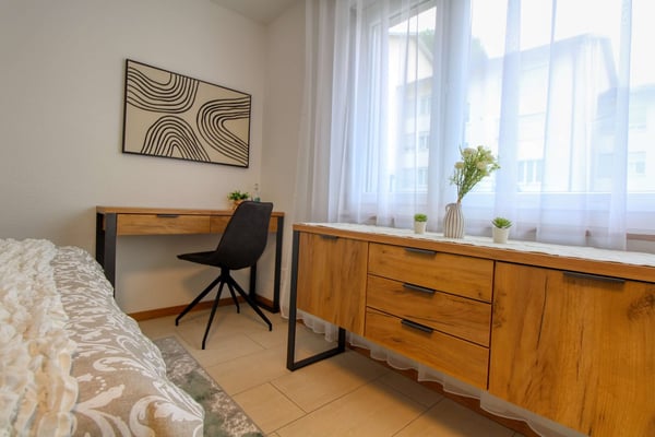 Cozy 2-Room Apartment in Zürich Altstetten 3
