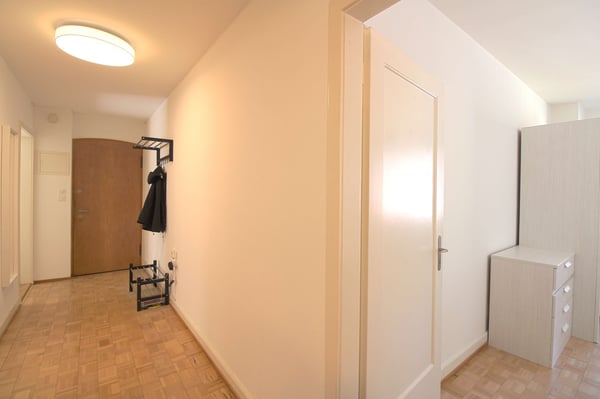 Susan #3 - Möbliertes Zimmer in modernisierter Wohnung an top Lage 6