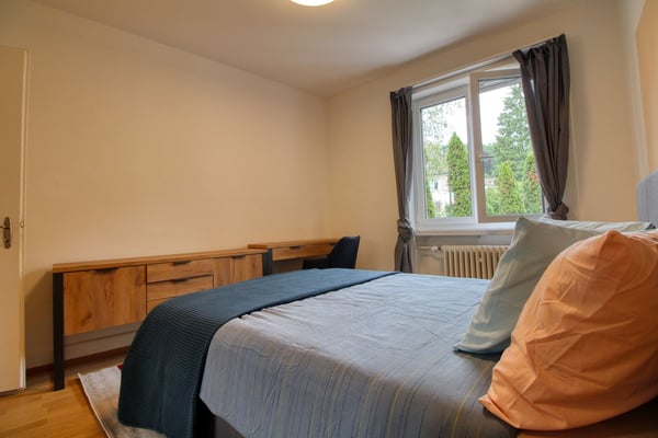 Viola #1 - Möbliertes Zimmer in modernisierter Wohnung an top Lage 4