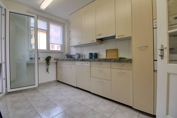 Viola #1 - Möbliertes Zimmer in modernisierter Wohnung an top Lage 6