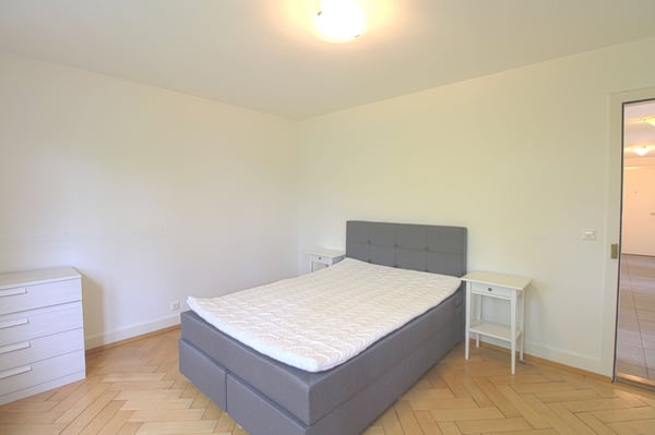 Möbliertes WG-Zimmer in Zürich Seebach 2