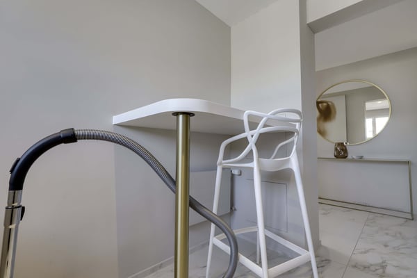 Modernes Coliving zwischen See, Stadt und Karriere in Baar 9