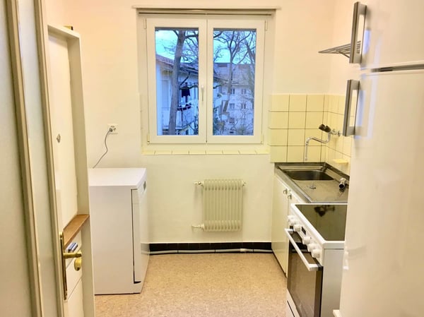 Helles WG-Zimmer im Zentrum von Wollishofen 17