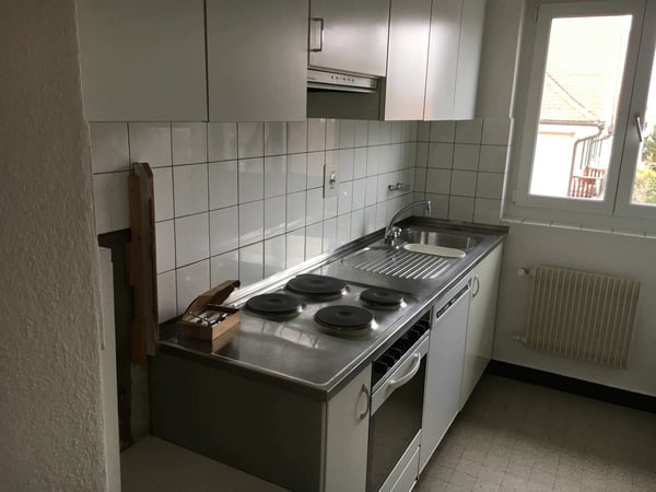 Helles WG-Zimmer im Zentrum von Wollishofen 12