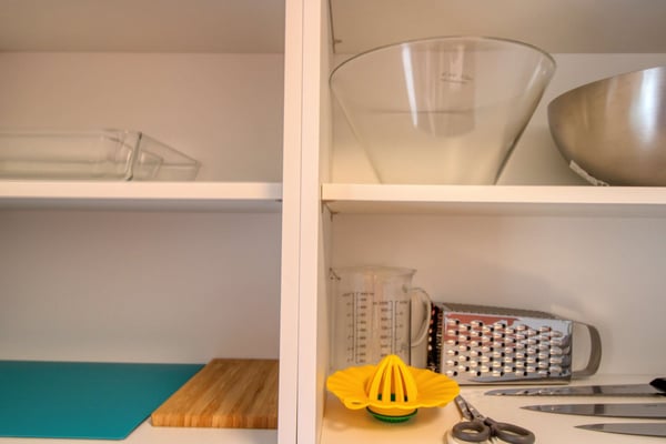 Möbliertes Zimmer in modernisierter Wohnung an top Lage 22