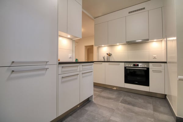 Un espace de coliving moderne dans le quartier vivant de Maupas à Lausanne 14